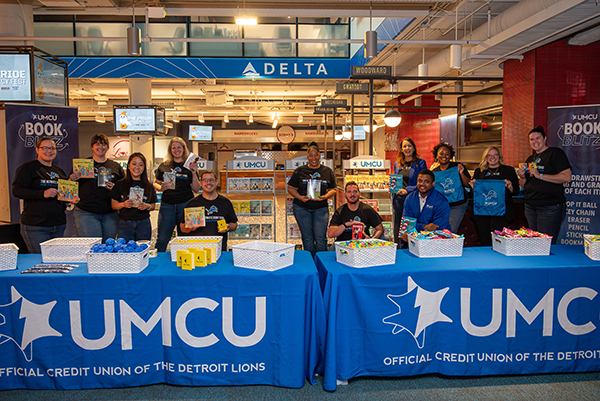 Team UMCU attends the Lions Literacy event